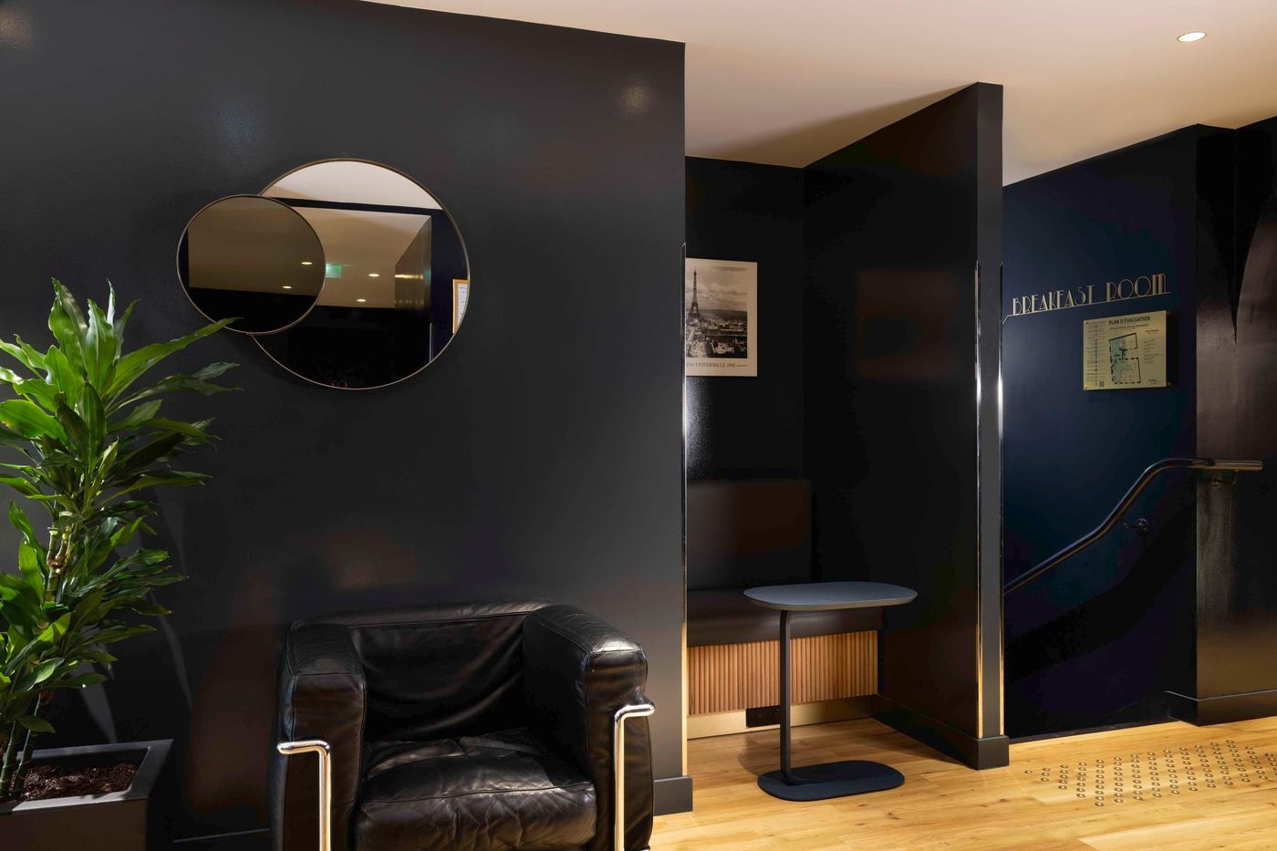 Best-Western-Bretagne-Montparnasse-Lobby-16