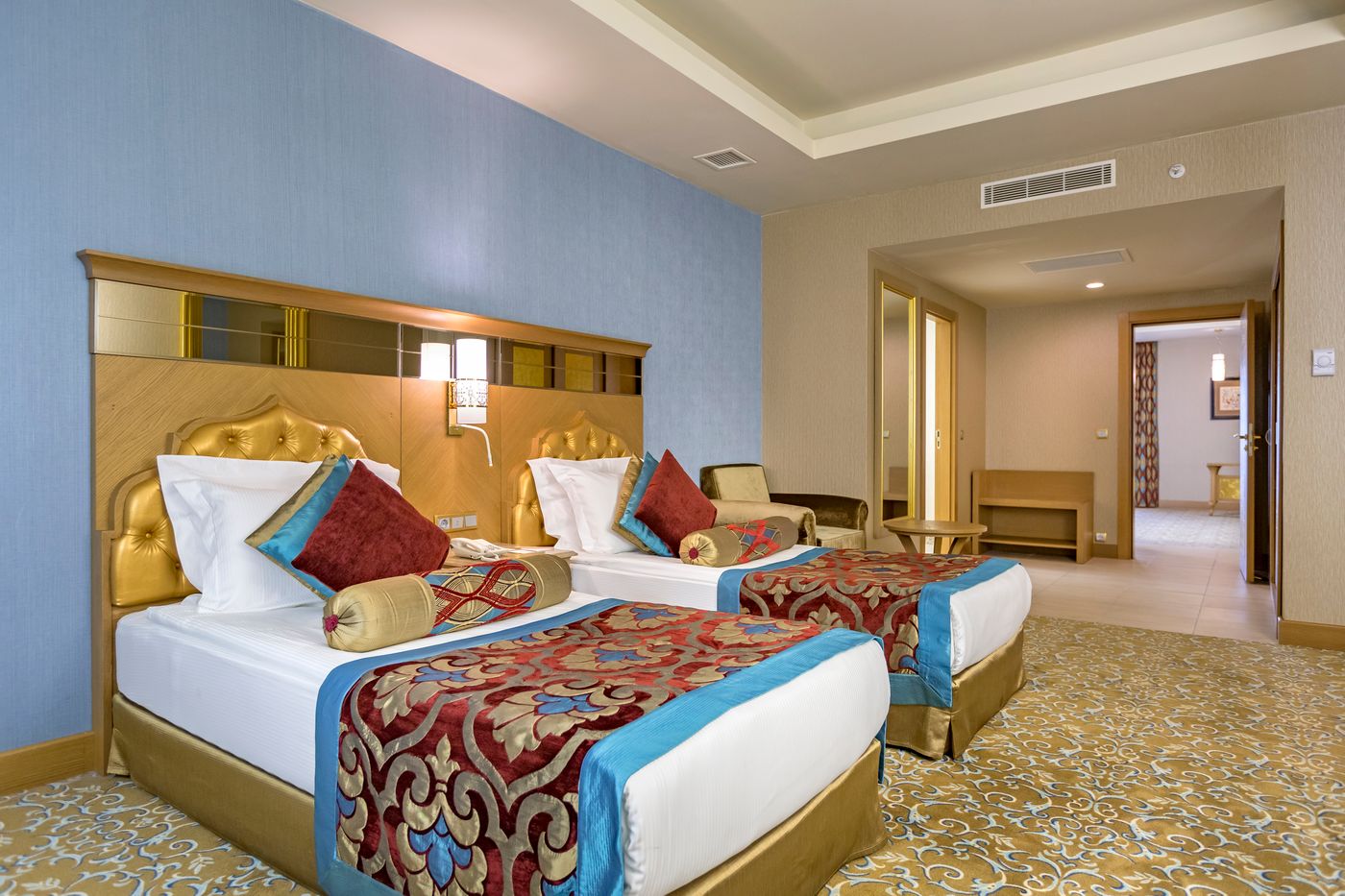 New - Royal Holiday Palace