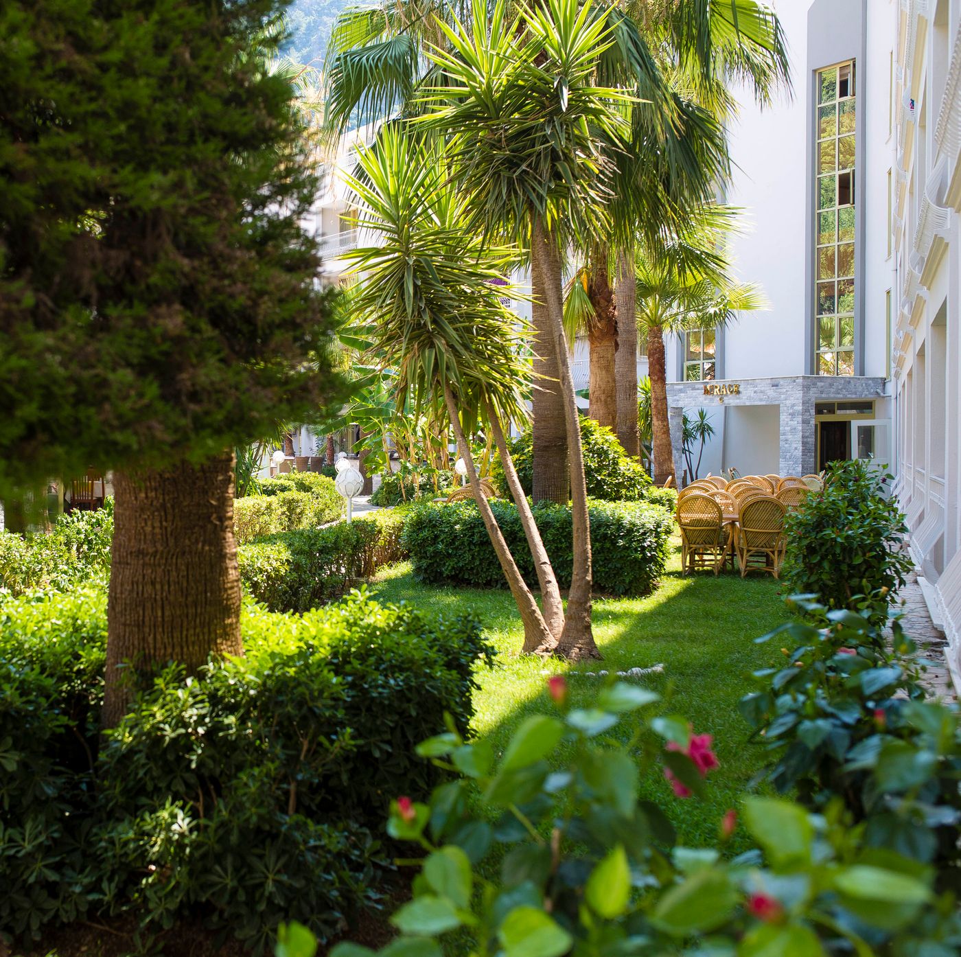 Mirage-World-Terrace-13