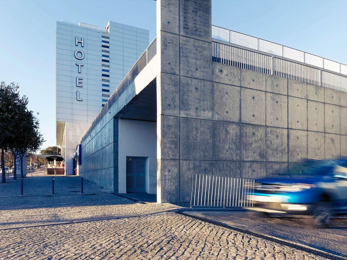 Mercure-Lisboa-Almada-Hotel-Sports-and-Entertainment-44