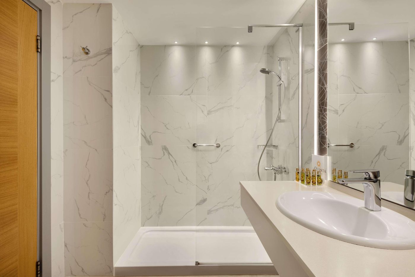 Hotel-Mavi-Kumsal-Room-42