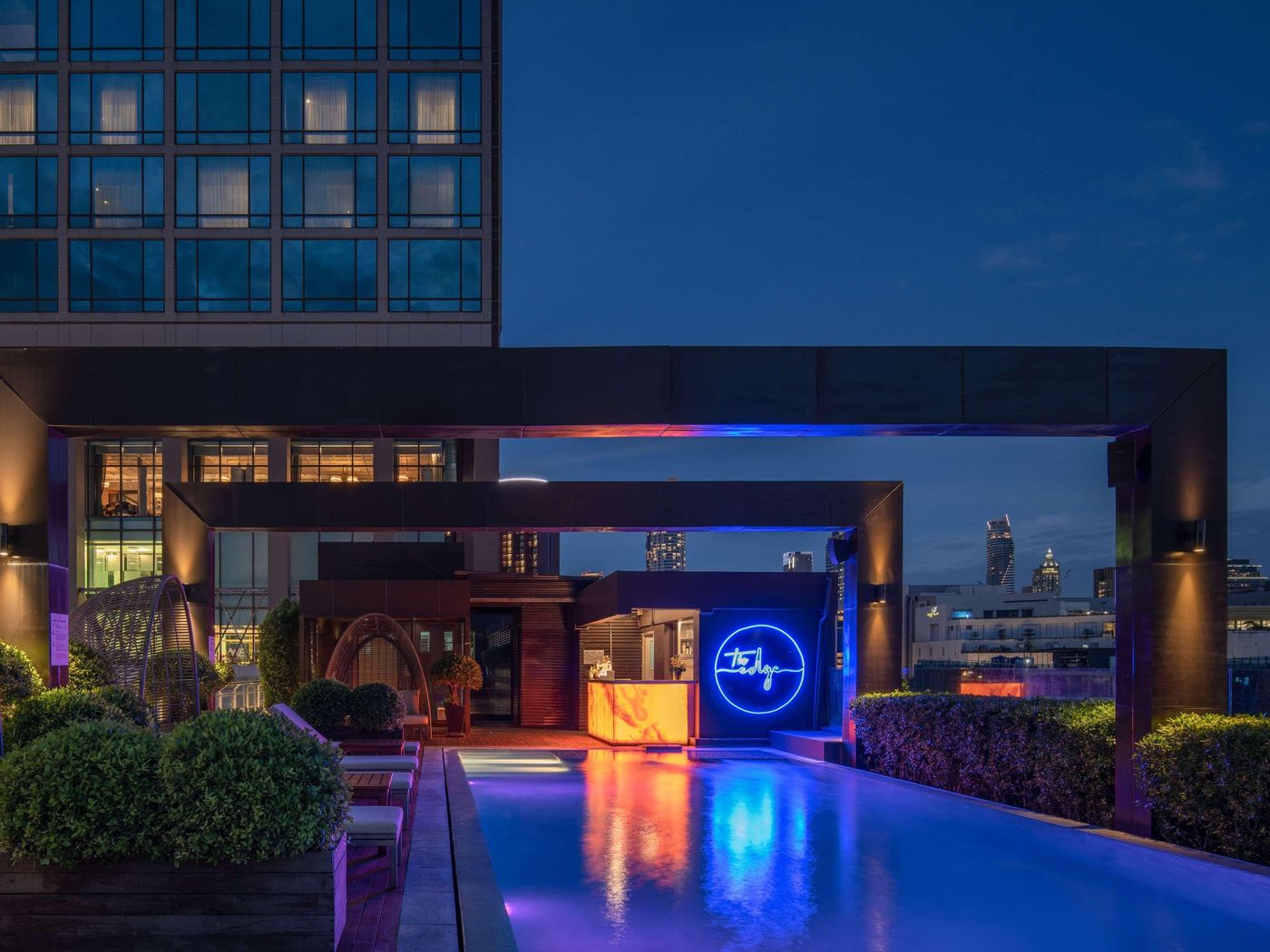 VIE-Hotel-Bangkok---MGallery-Bar-74