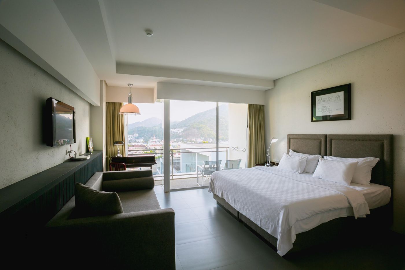 Sugar-Palm-Grand--Hillside-Room-38