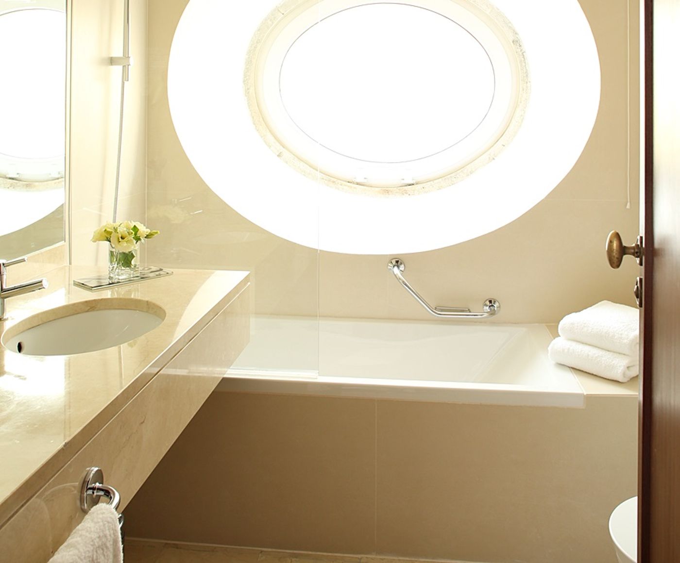 Pateo-dos-Solares-Charm-Hotel-Room-28