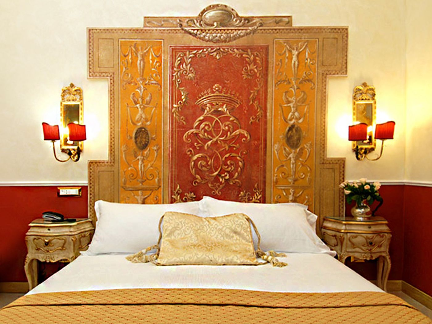 Romanico-Palace-Luxury-Hotel---Spa-Room-42
