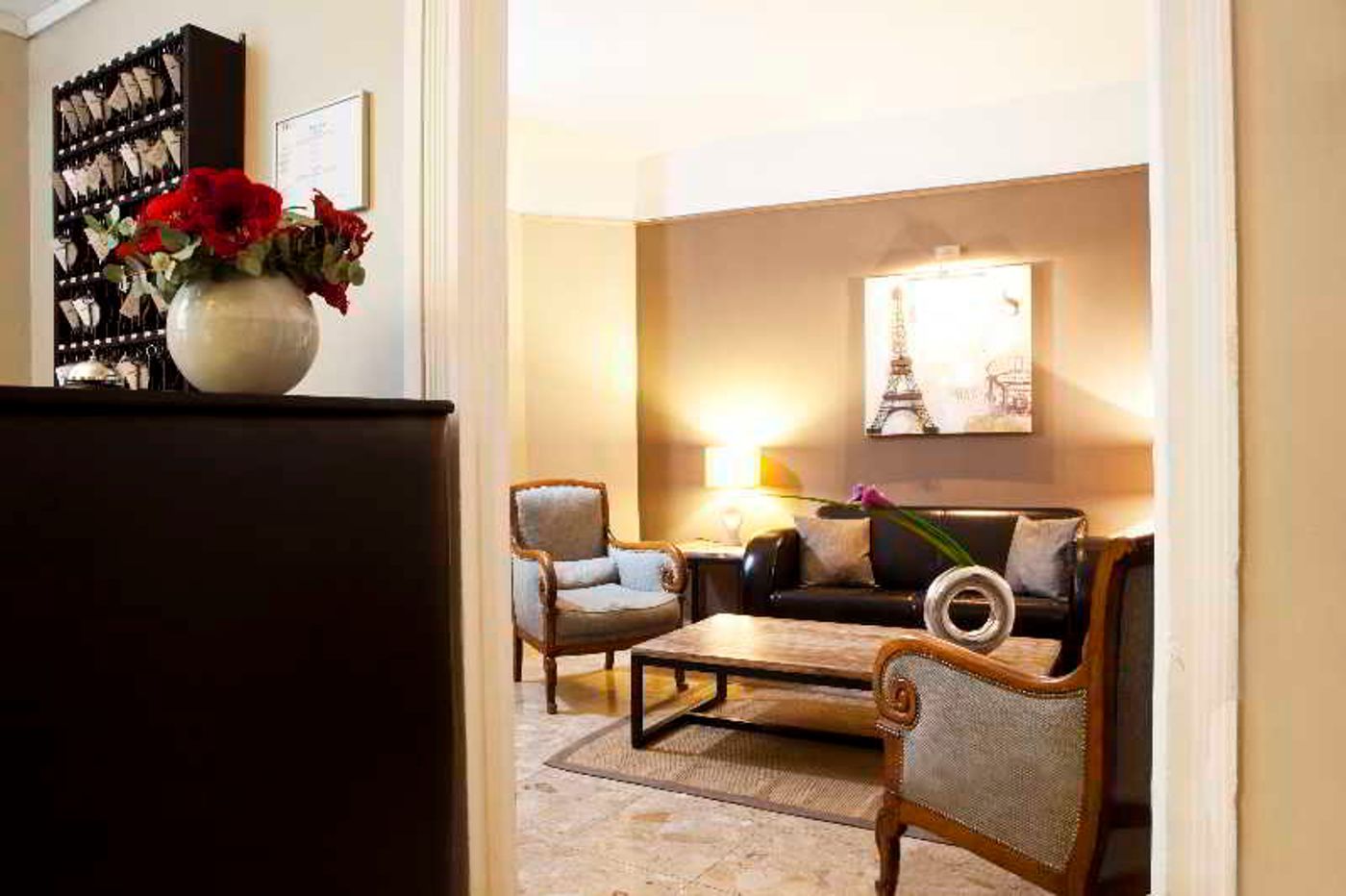 Hotel-des-Batignolles-Lobby-6
