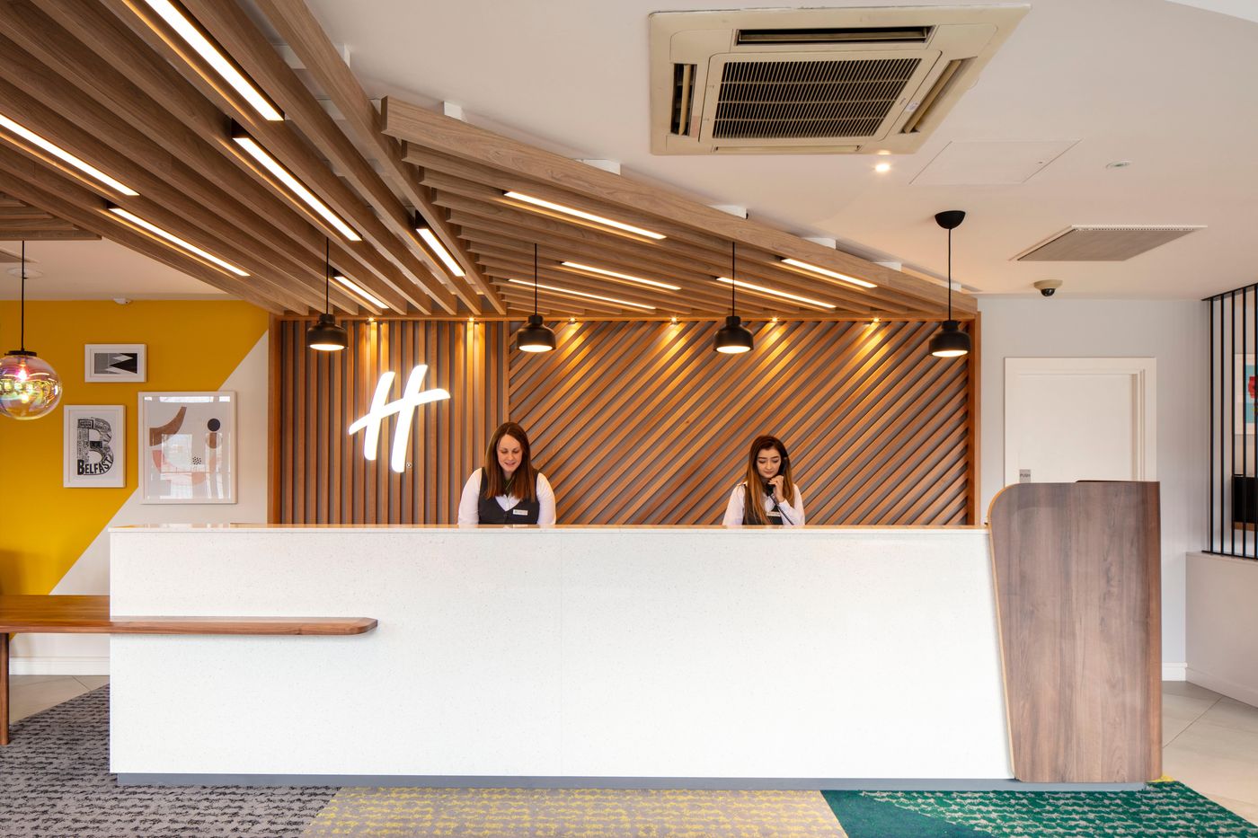 Holiday Inn Belfast City Centre - United Kingdom - BELFAST - General view - 1