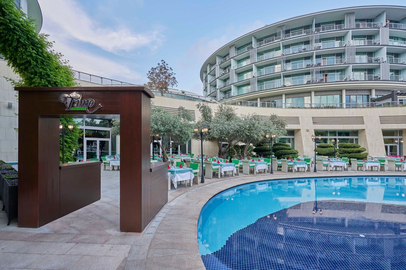 Calista-Luxury-Resort-Restaurant-2