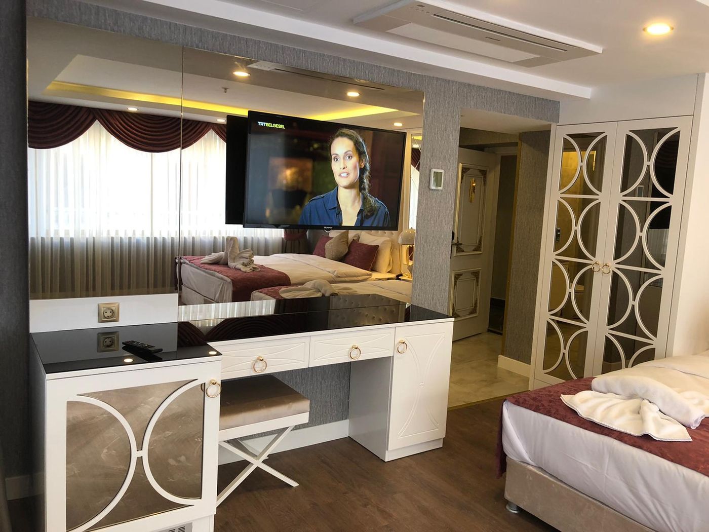 Burj-Al-Istanbul-Room-2