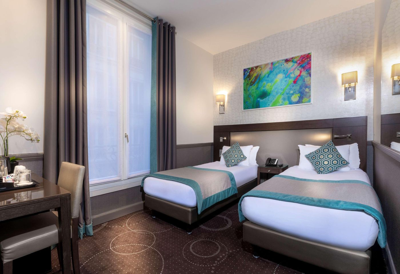 Elysees-Ceramic-Room-27