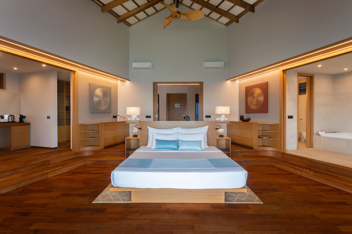 Cinnamon Velifushi Maldives