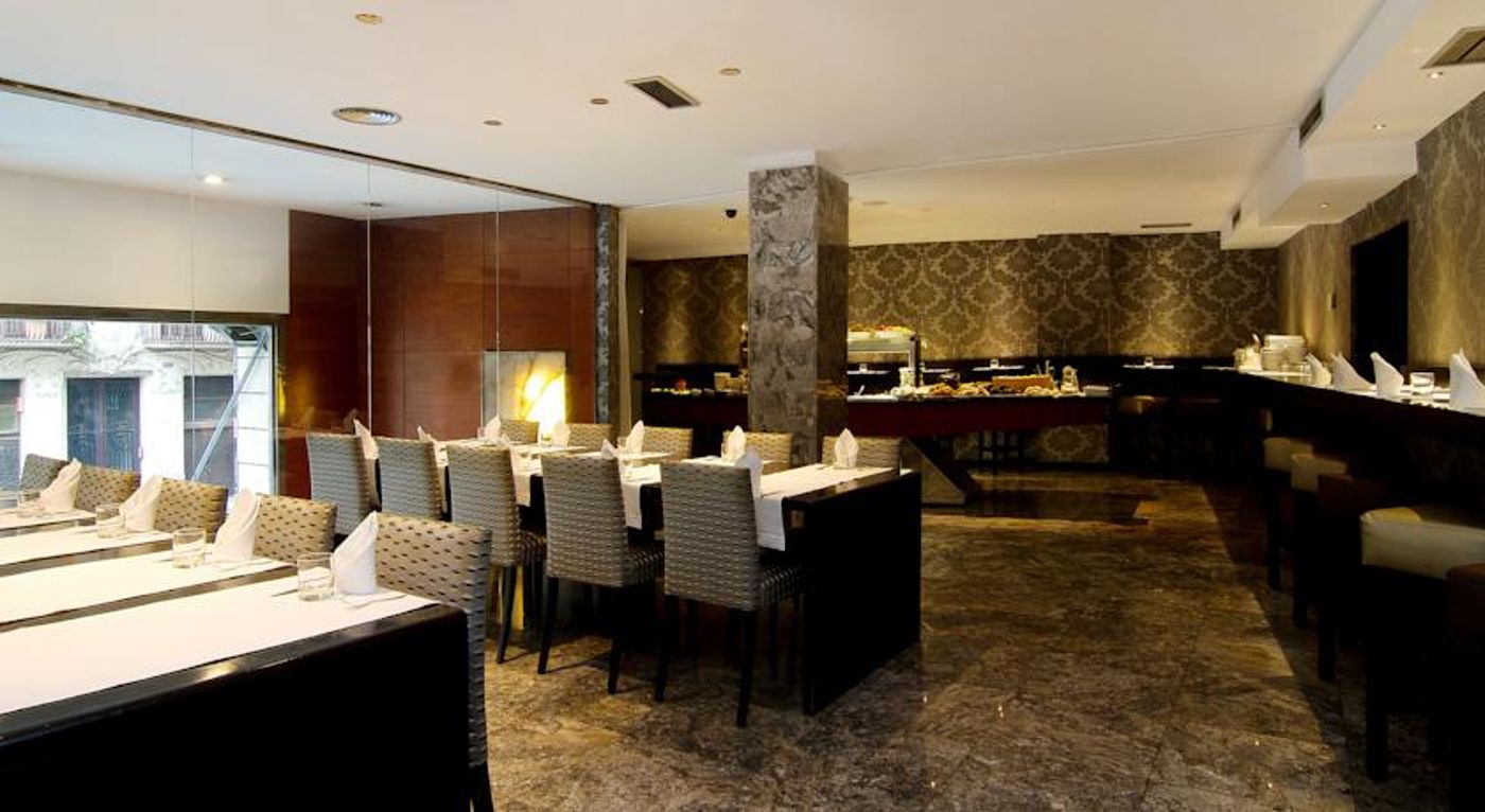 Sansi Diputacio Hotel