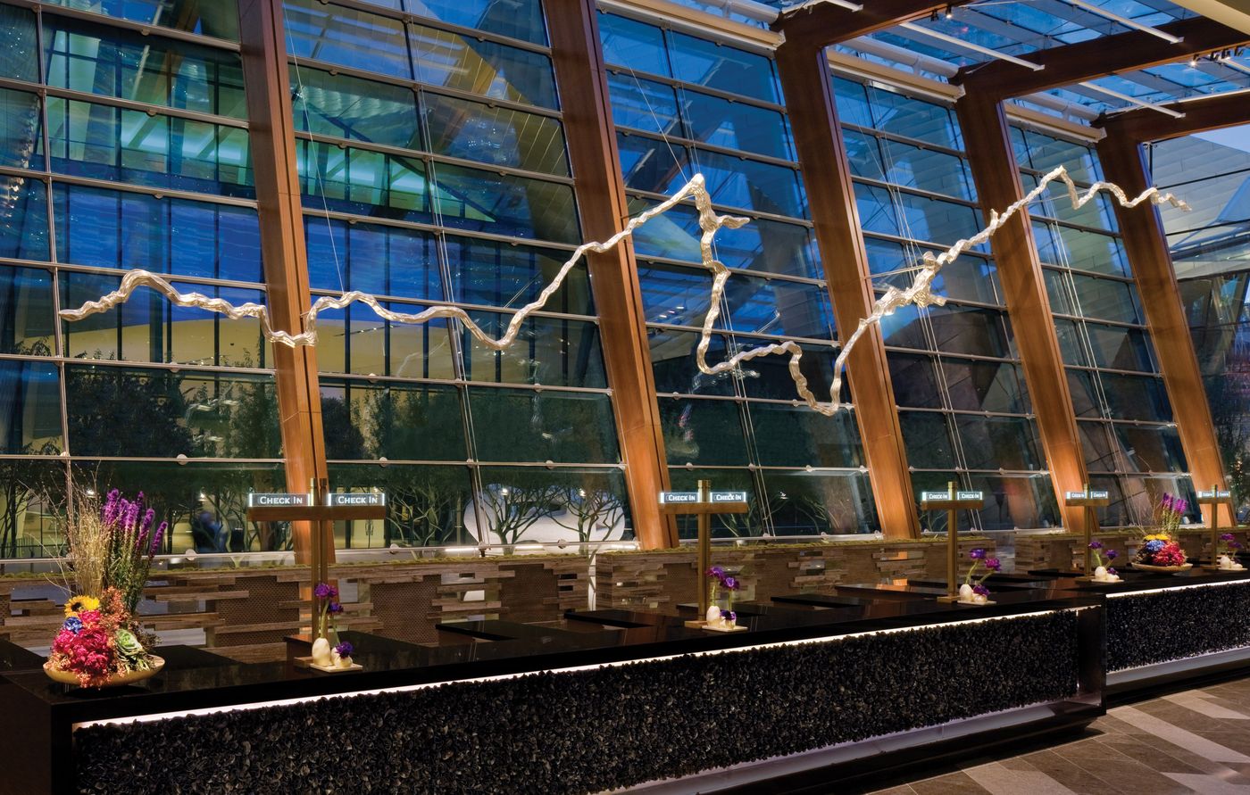 Aria-Resort---Casino-Lobby-39