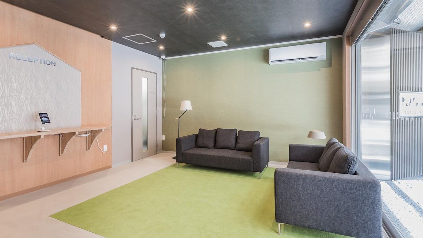 PLAYSIS ASAKUSA-Japan-Tokyo-Lobby-10