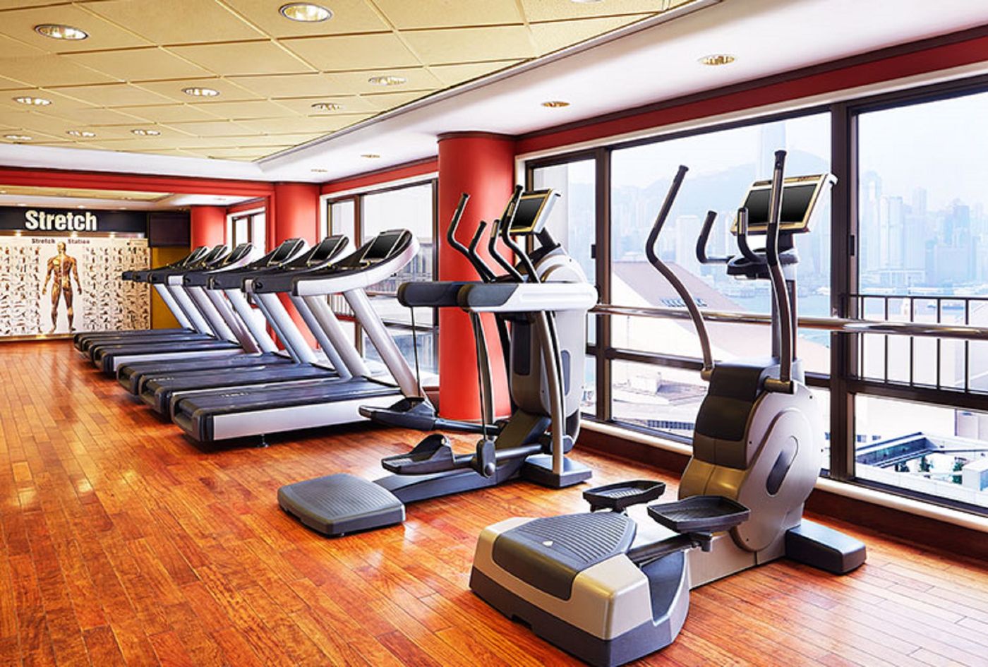 Sheraton-Hong-Kong-Hotel---Towers-Sports-and-Entertainment-79