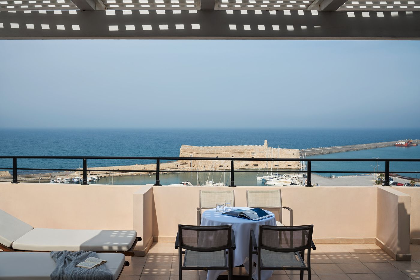 Lato-Boutique-Hotel-Room-8