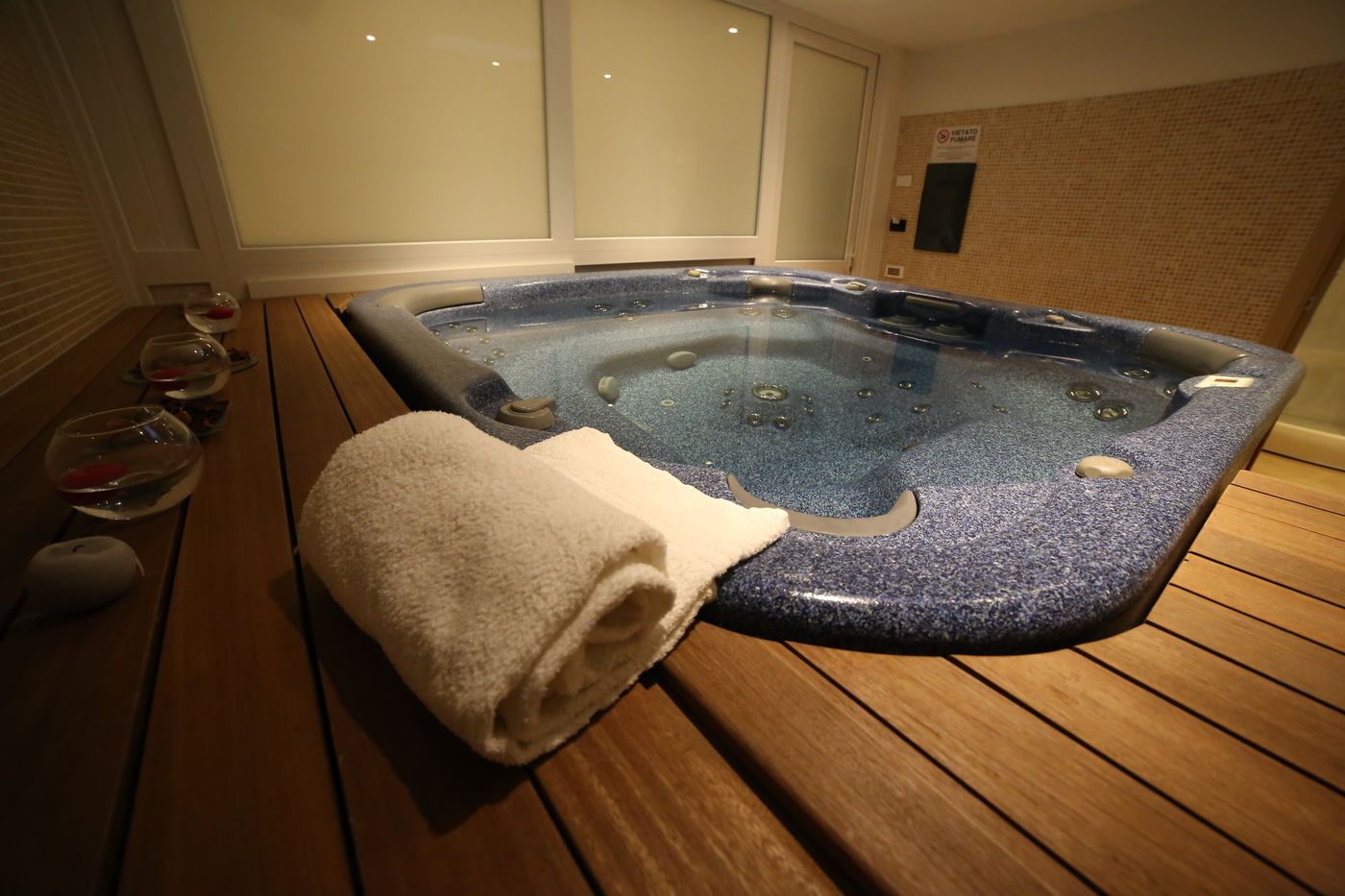 Bb10-Serpotta-Pool-21