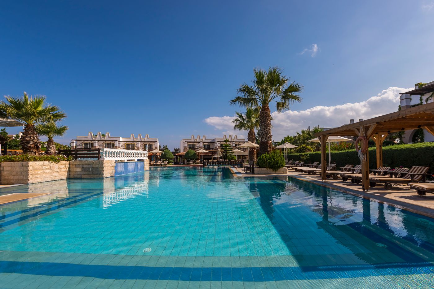 Gaia-Royal-Hotel-Pool-9