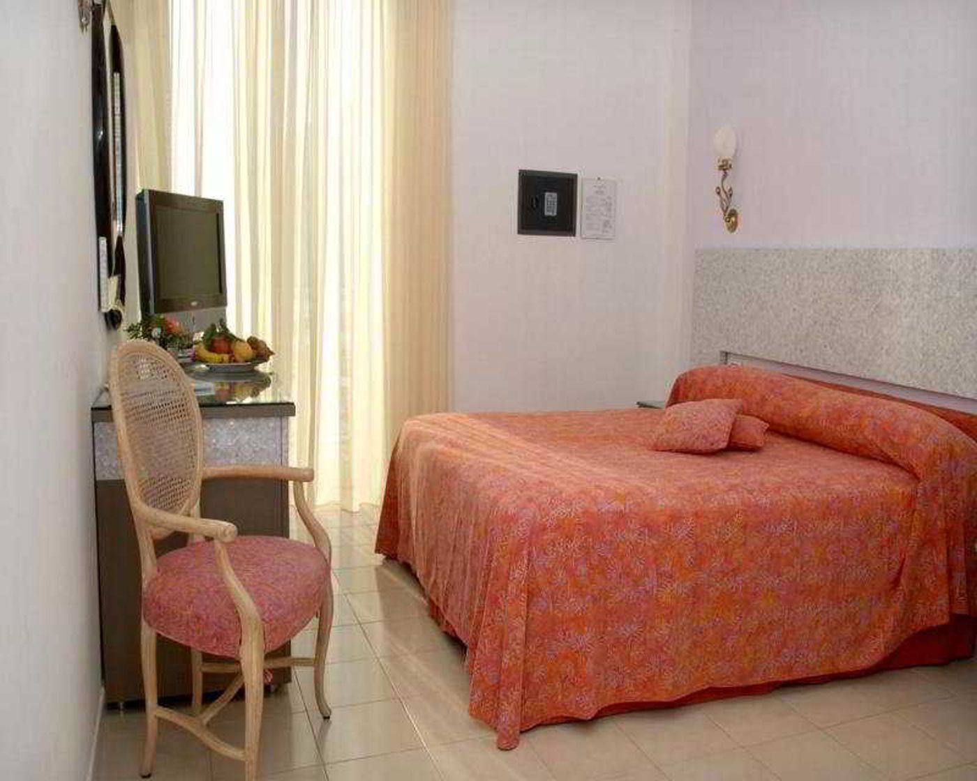 Marina-Riviera-Room-12