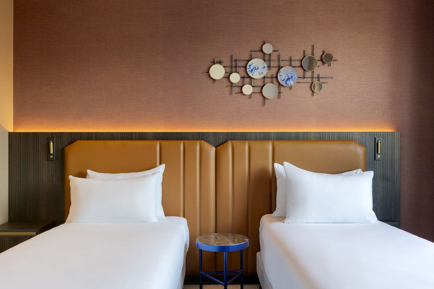 Corendon-Plaza-Amsterdam-Schiphol-Airport-Hotel-Room-39