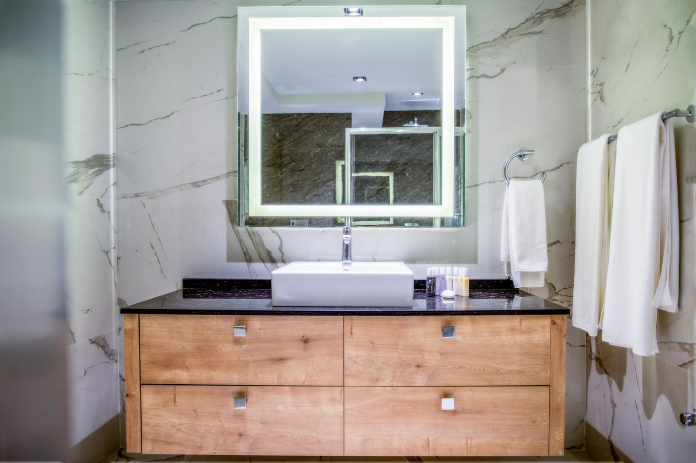 La-Boutique-Hotel-Room-53