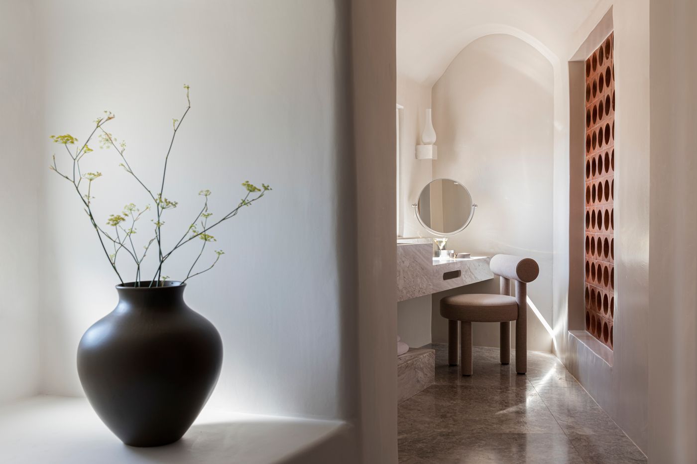 Canaves-Oia-Suites---Adults-Only-Room-31