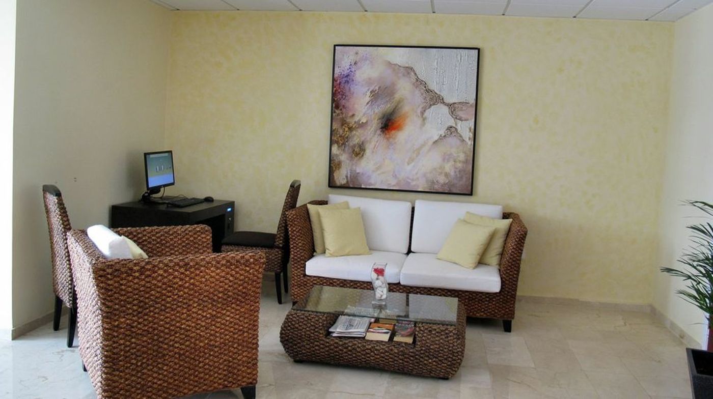 Rebecca-Park-Lobby-33