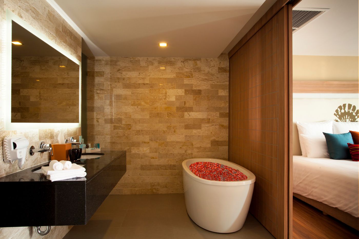 Novotel-Phuket-Kamala-Room-47