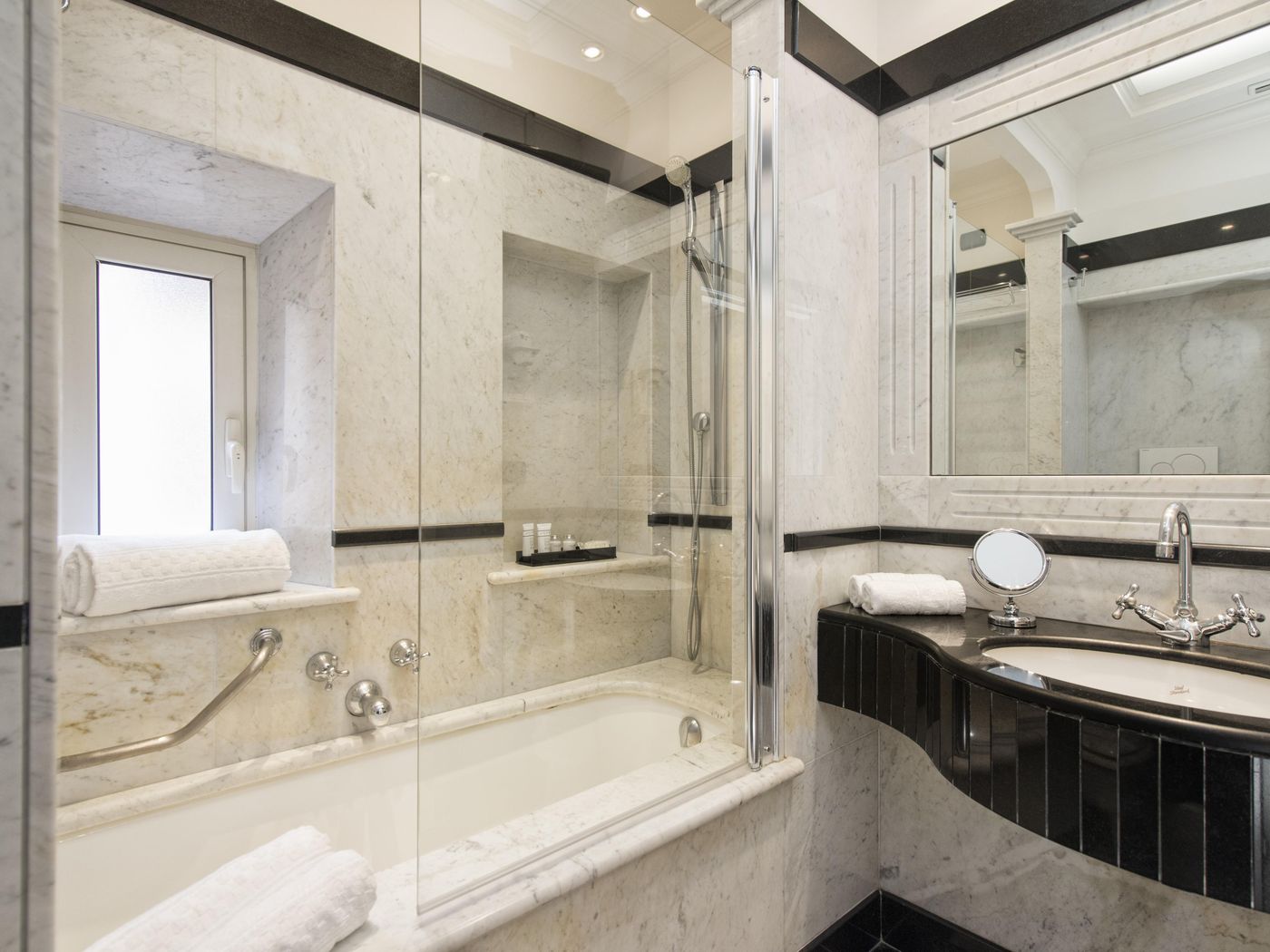 The-Britannia-Hotel-Room-29