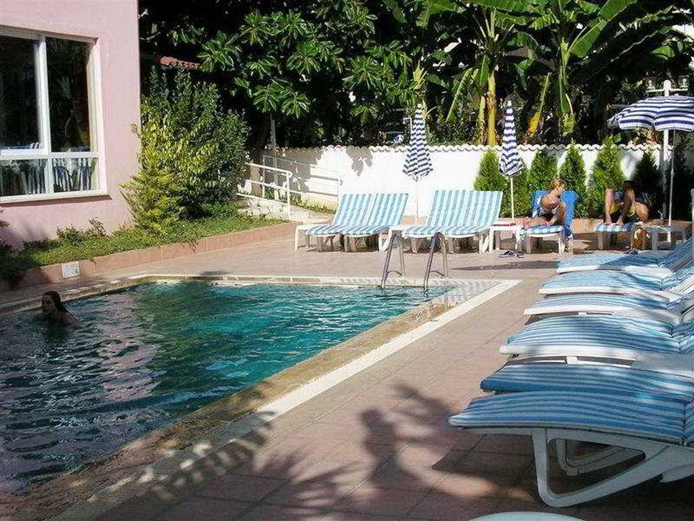 Alanya-Princess-Apart-Hotel-Pool-10