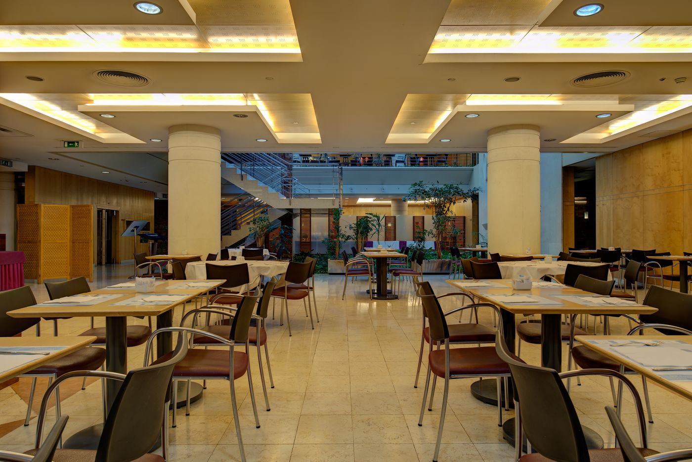 VIP-Executive-Entrecampos---Hotel---Conference-Restaurant-14