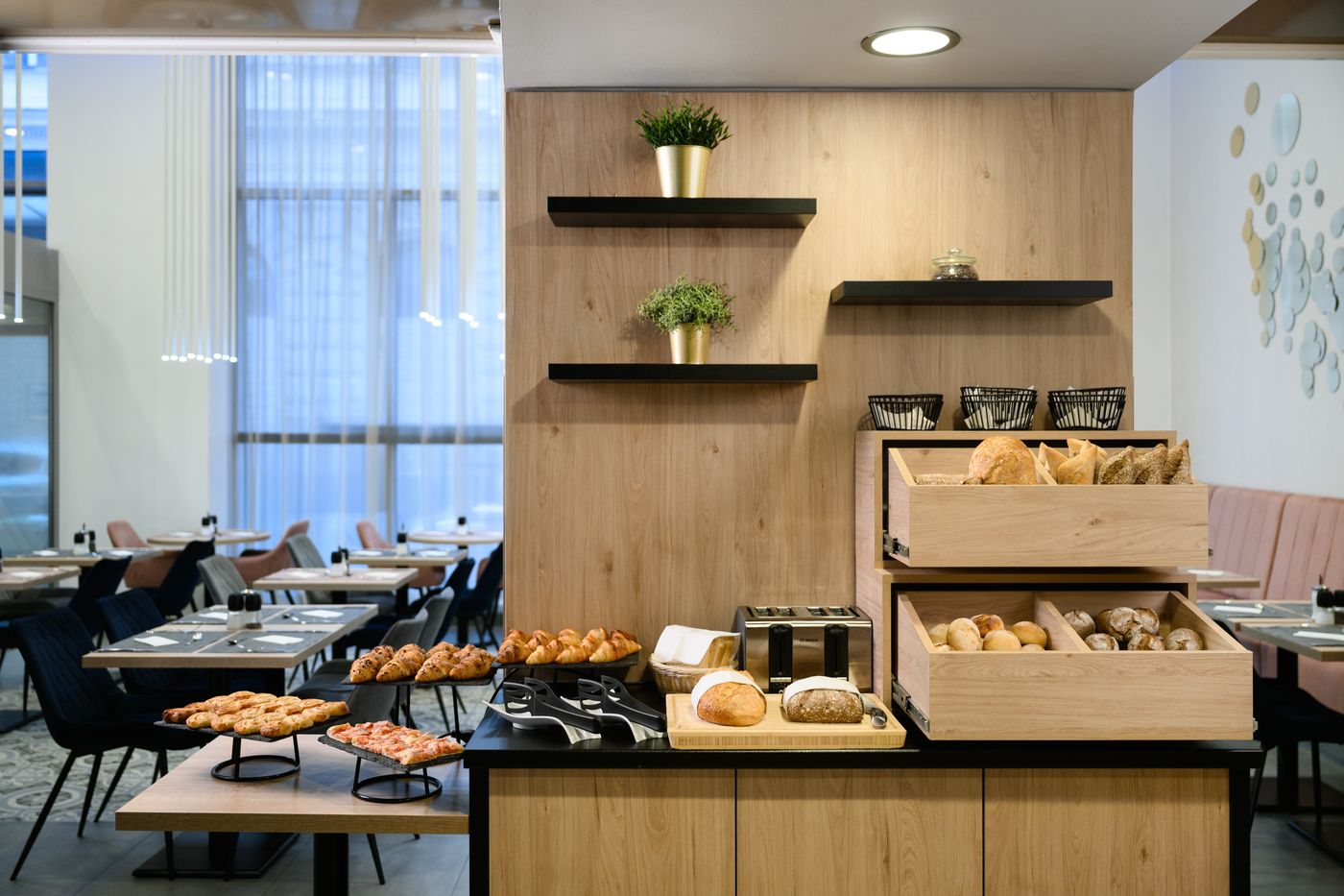 Hotel-12-Revay-Hotel-Restaurant-25