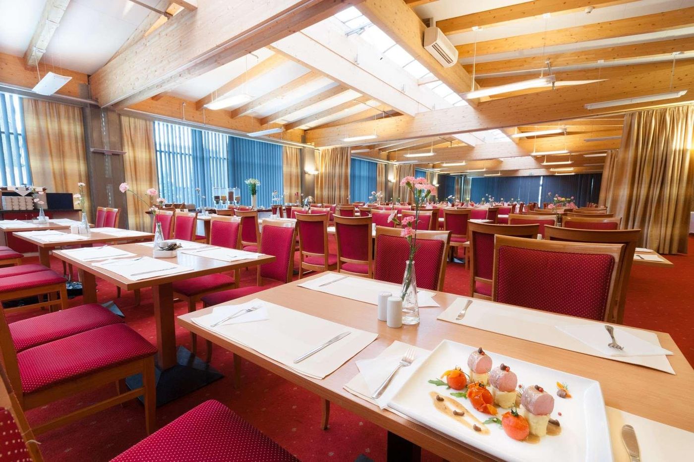 Express-Krakow-Hotel-Restaurant-26