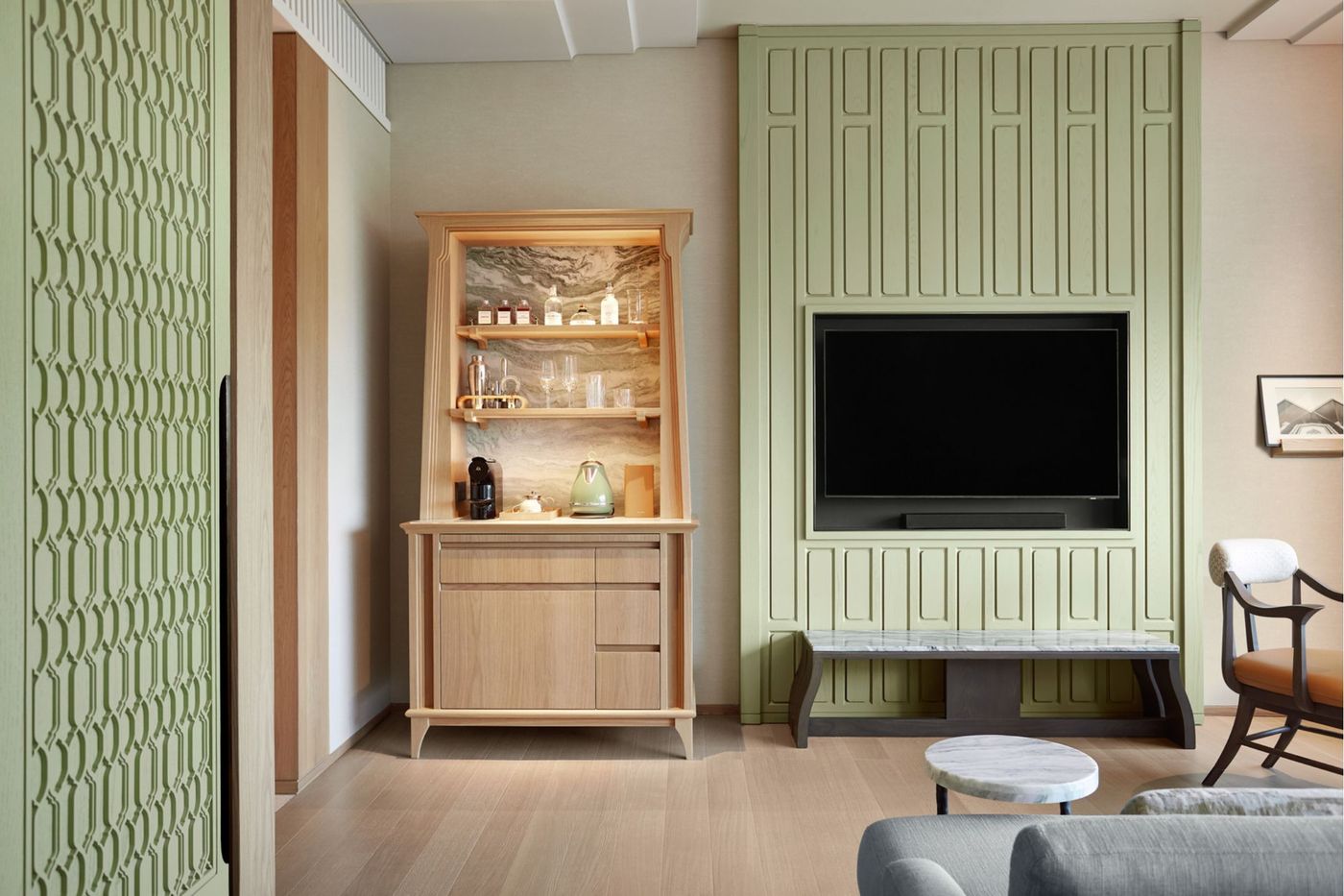 Dusit-Thani-Bangkok-Room-17