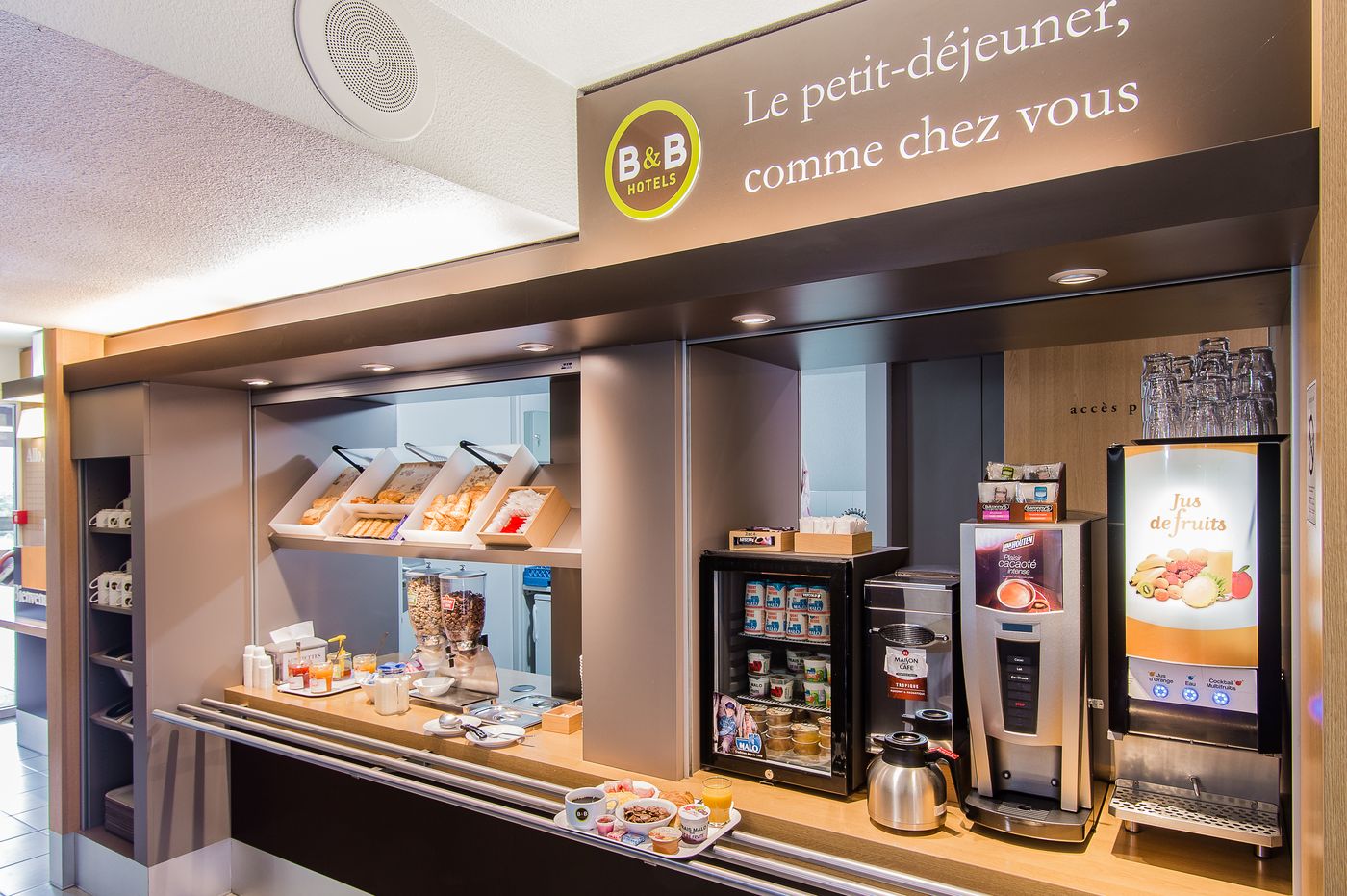 B&B HOTEL Bordeaux Mérignac Hôtel De Ville - France - Mérignac - Restaurant - 4