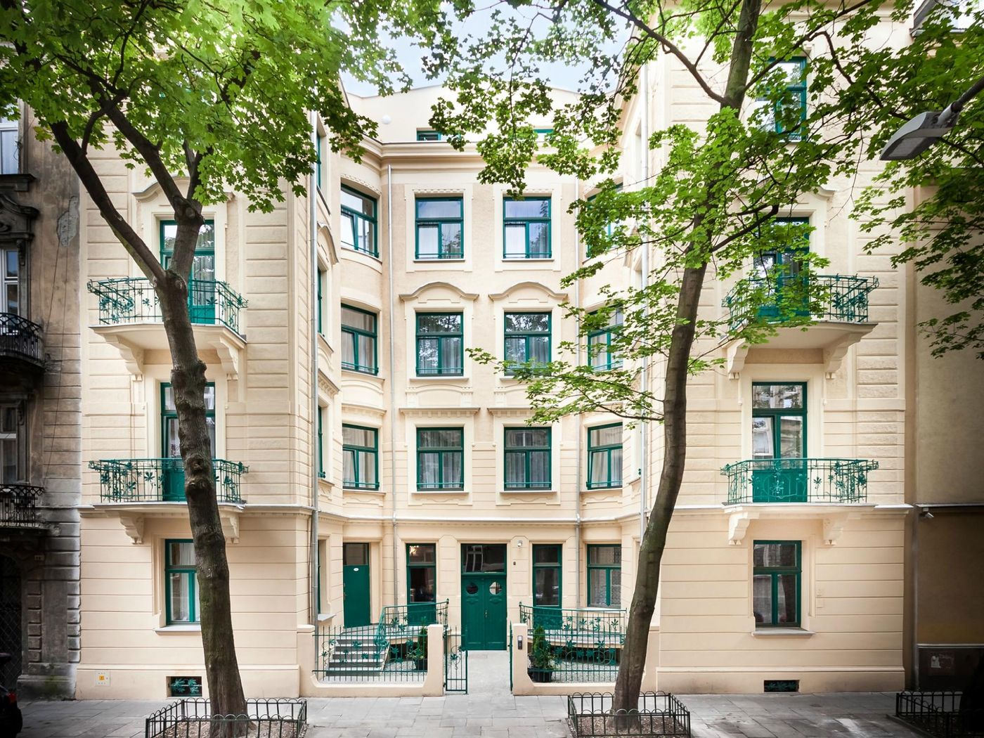 APARTMENTS-BONEROWSKA-5-General-view-1