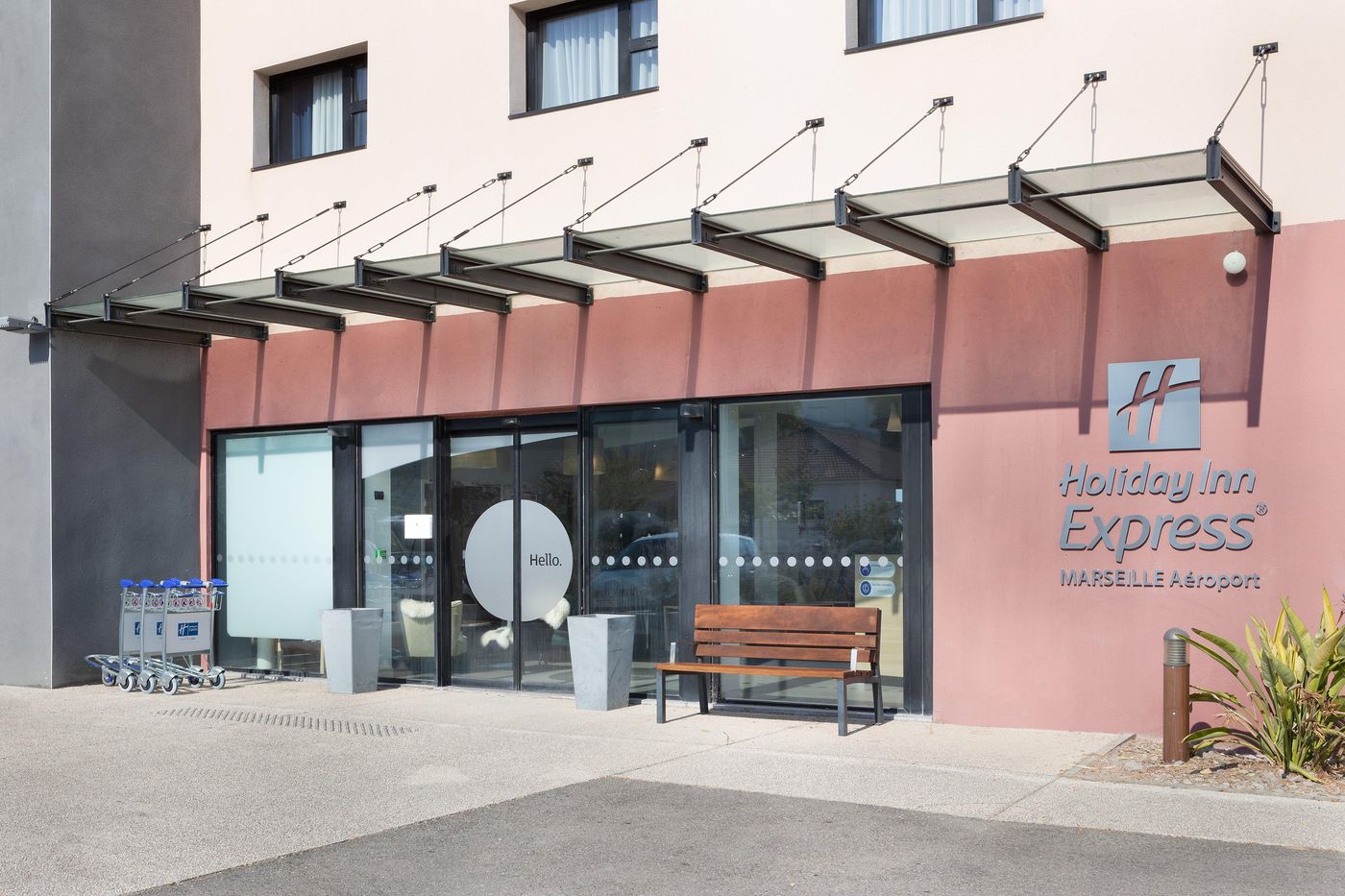 Holiday Inn Express Marseille Airport-France-Vitrolles-General view-6