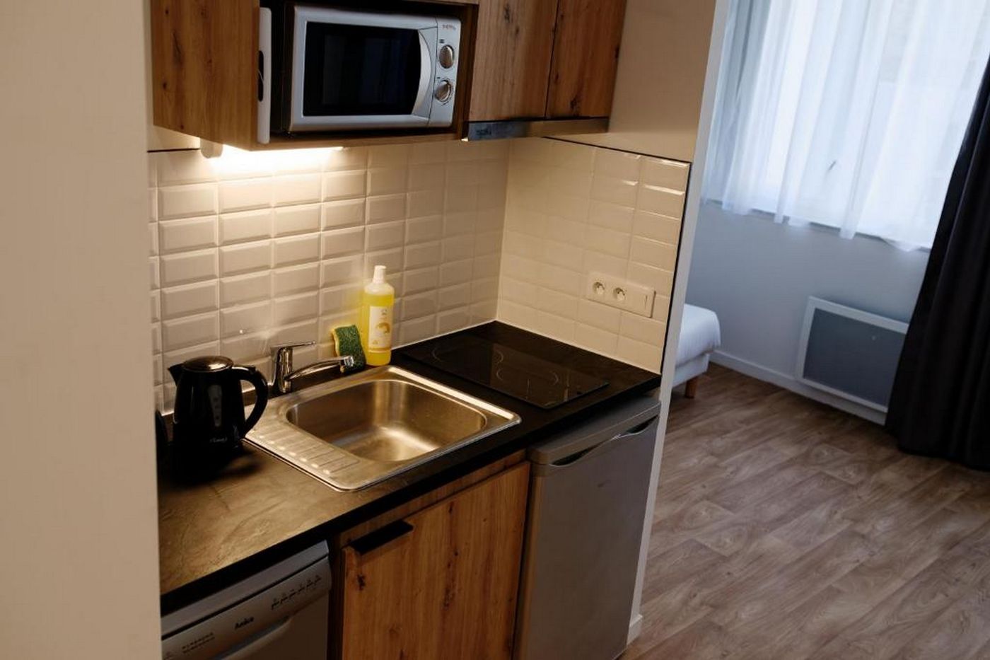 Nemea Appart Hotel Coliseum Amiens Centre-France-Amiens-Room-7