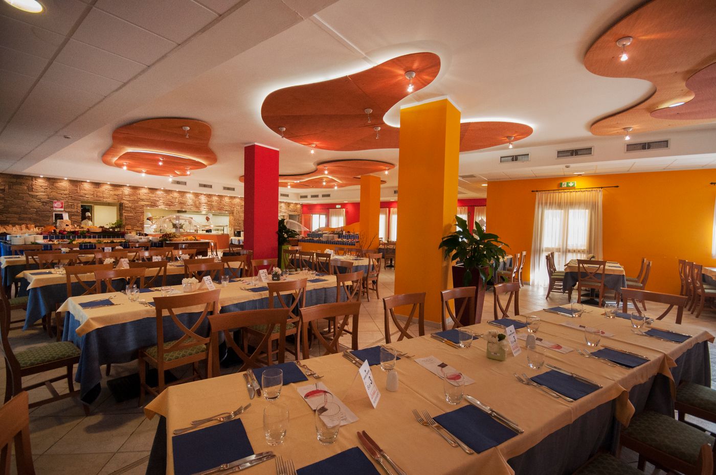 Blu-hotel-Morisco-Restaurant-51