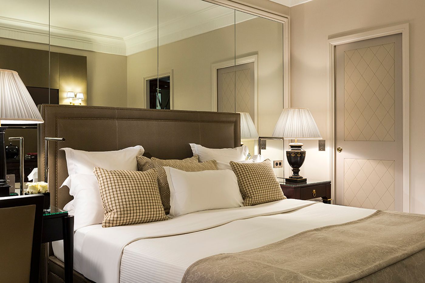 Hotel Francois 1er 04