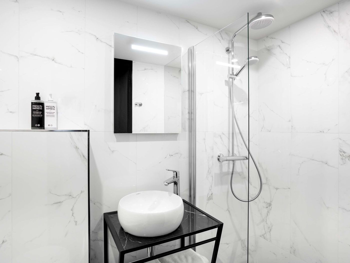 ibis-Styles-Amsterdam-Amstel-Room-57