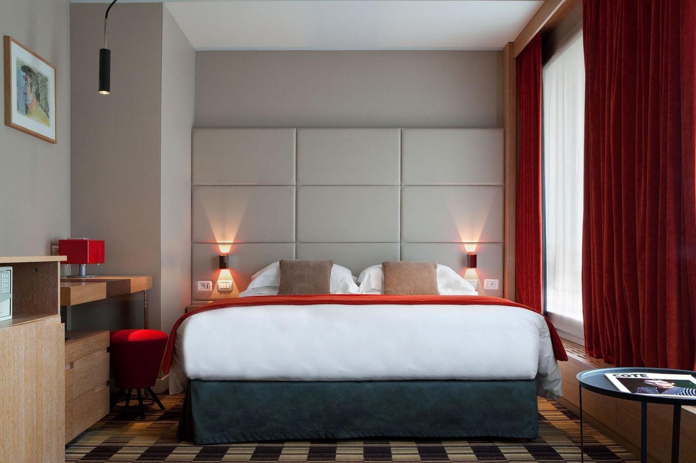 Hotel-Golden-Tulip-Opera-De-Noailles-Room-31