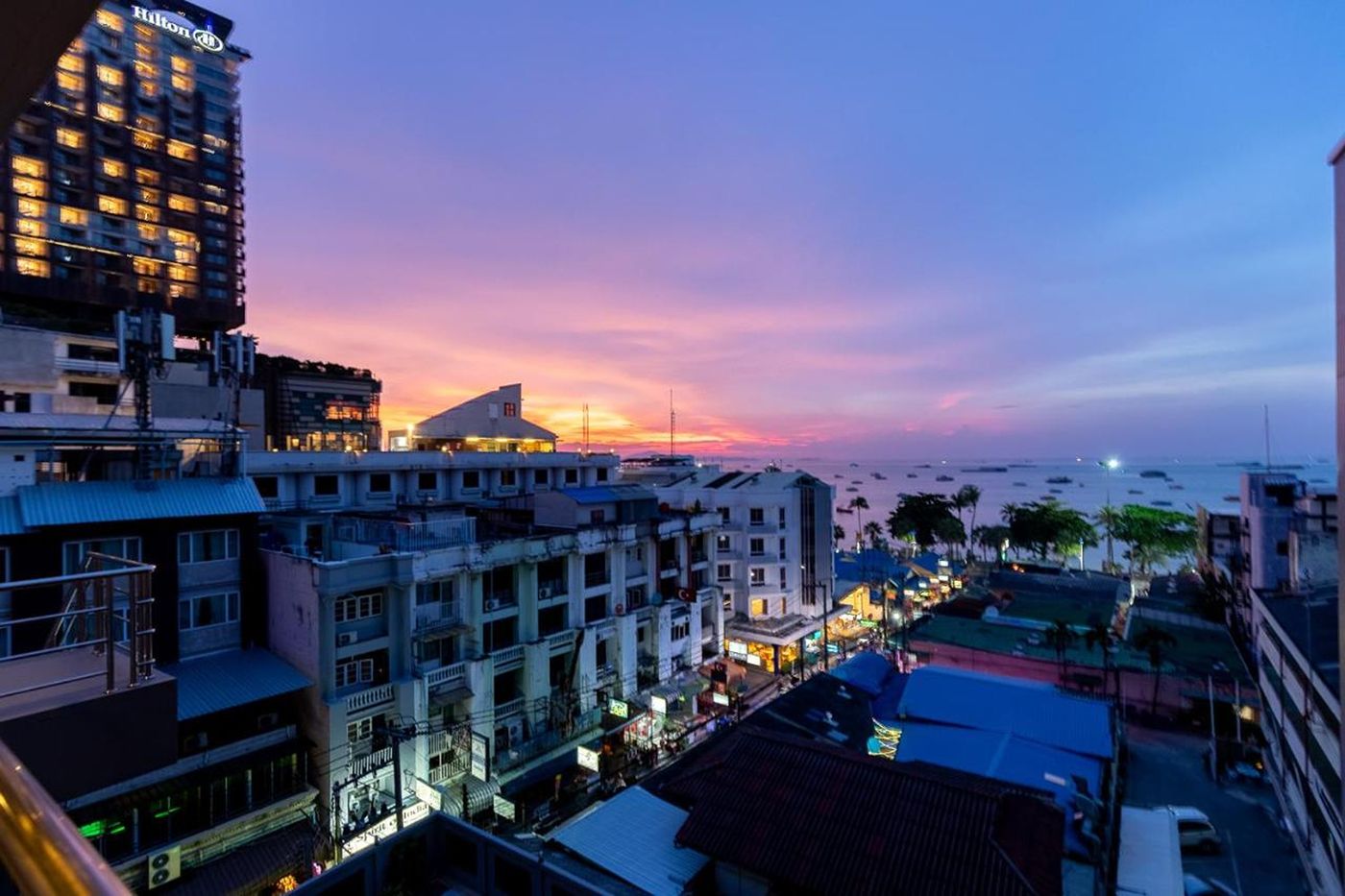 Eastiny Inn Hotel by ZUZU-Thailand-CENTRAL PATTAYA-General view-4