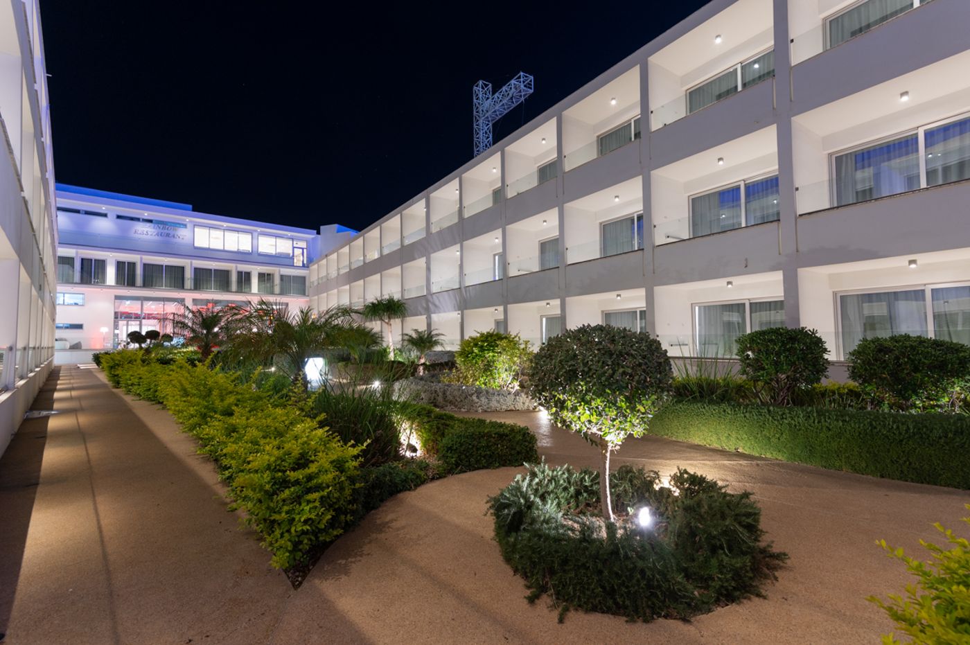 Nicholas-Color-Hotel-General-view-14