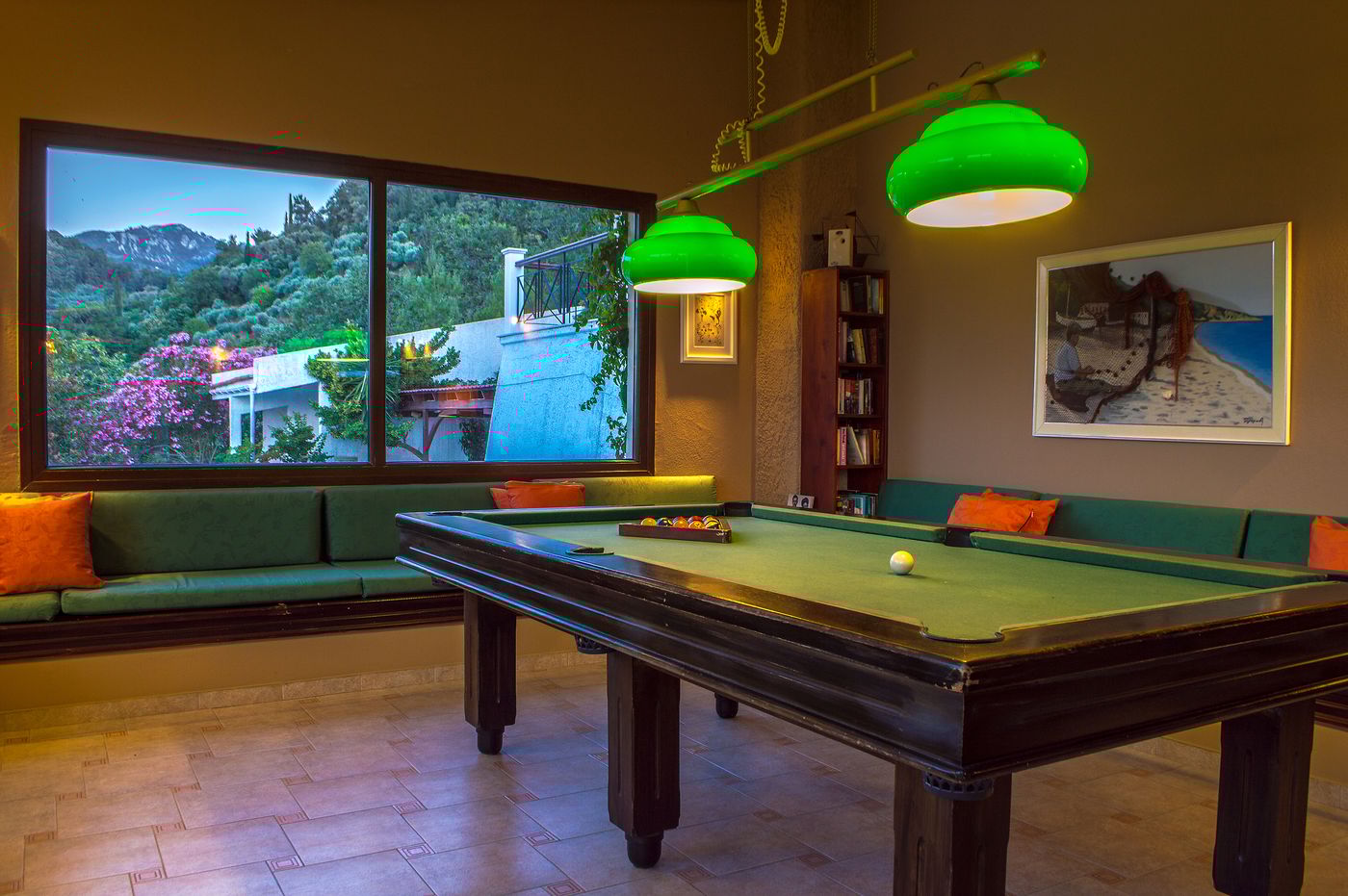 Daphne-Hotel-Lobby-17