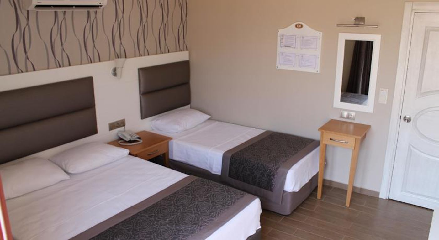 Bonjour Boutique Hotel