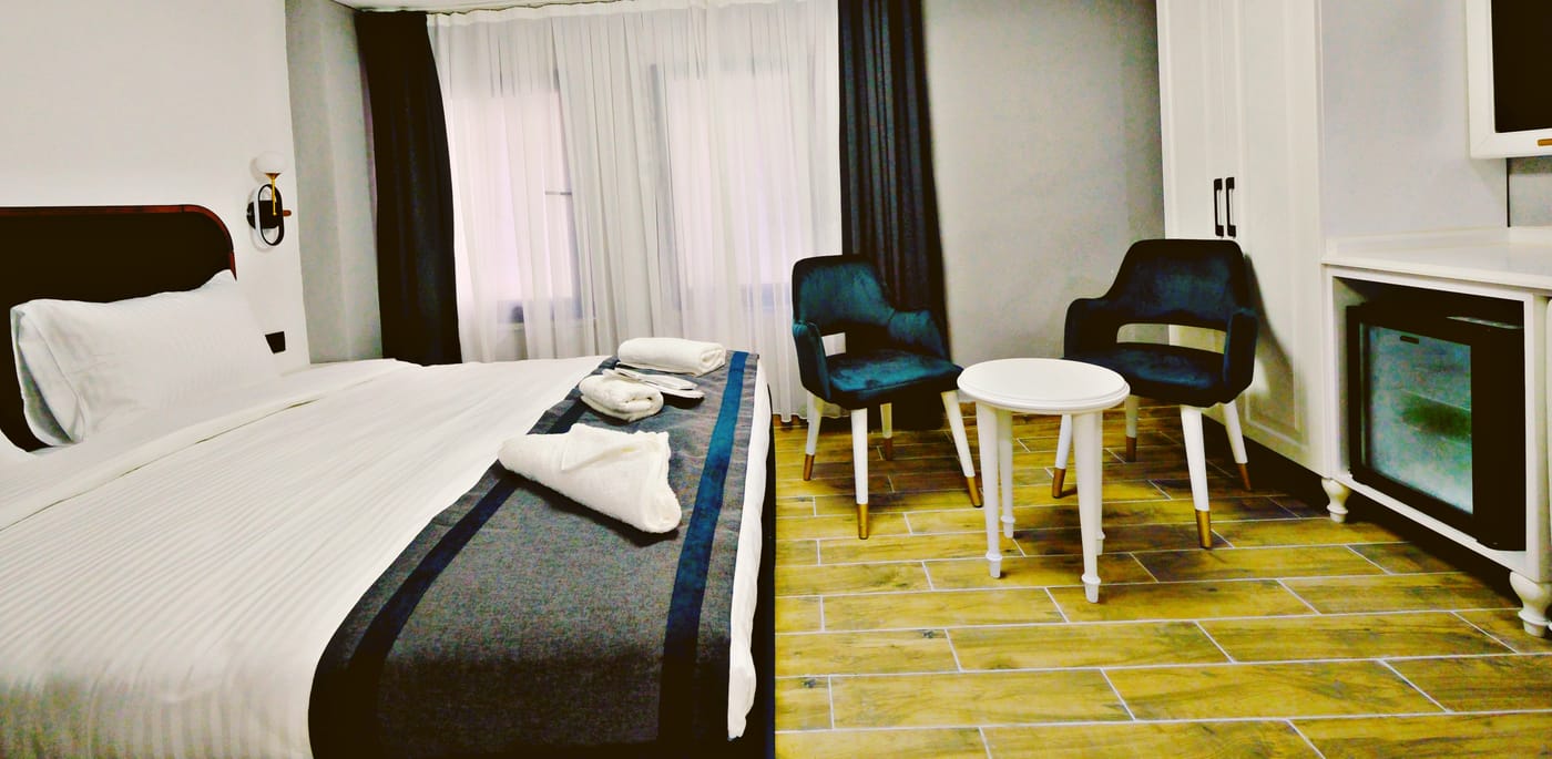 The-Saint-Otel-Room-25