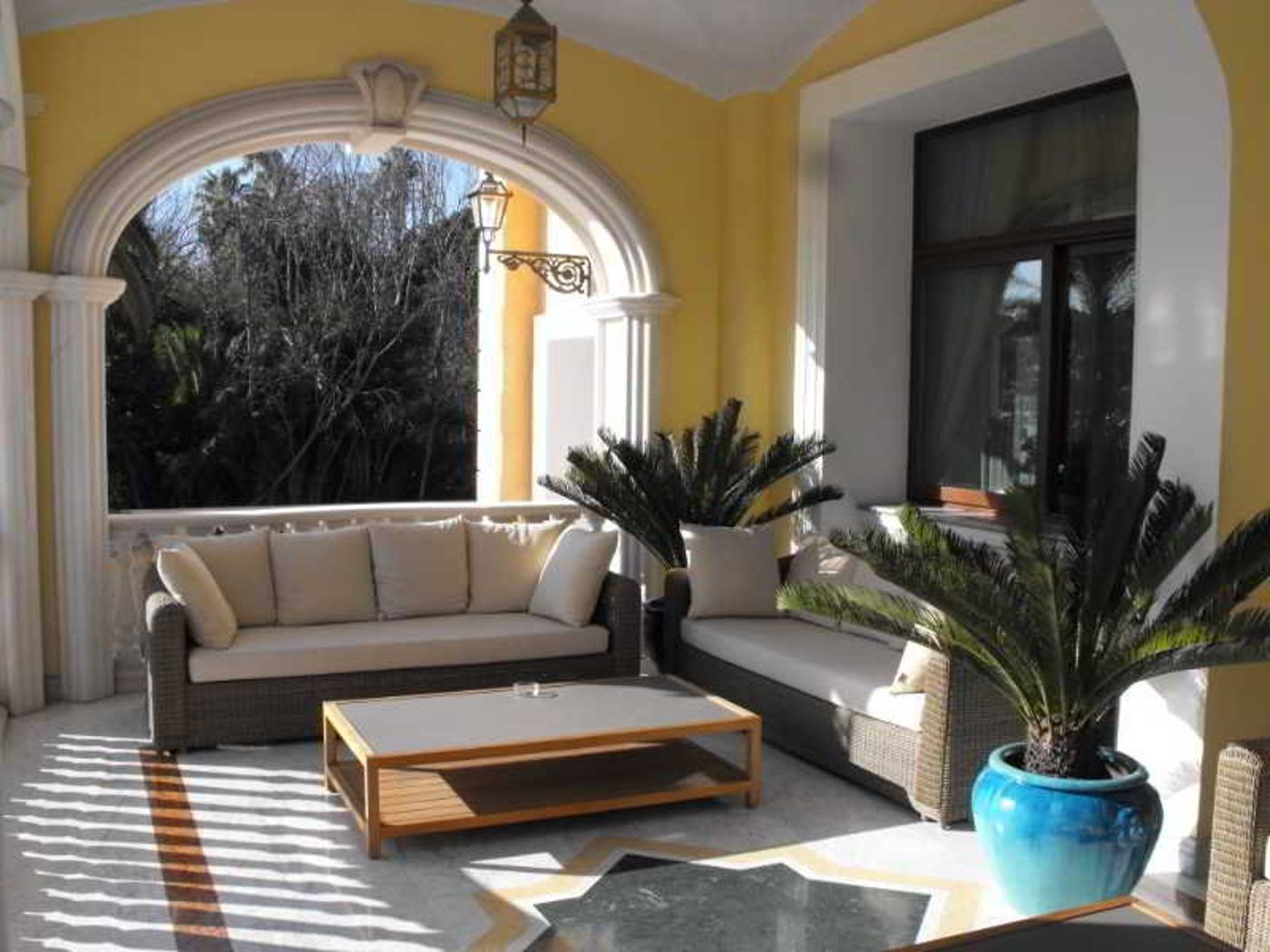 Grand-Hotel-President-Terrace-4