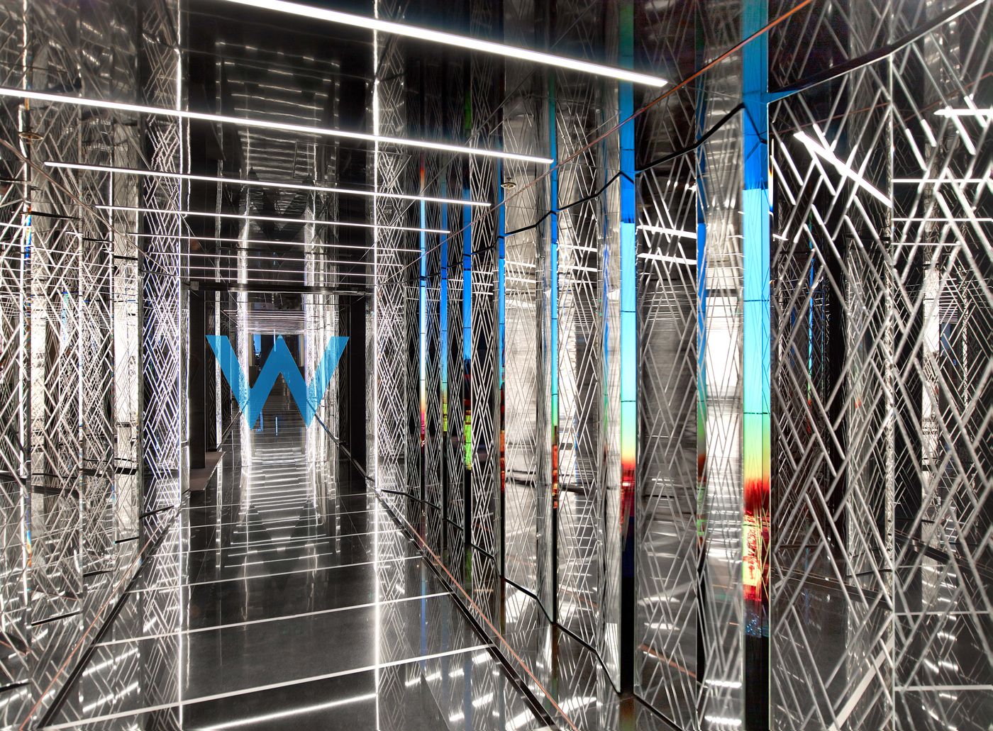 W-Hotel-Istanbul-Lobby-28