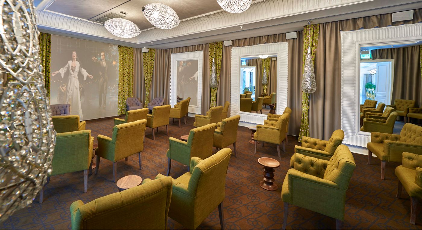 Aria-Hotel-Budapest-by-Library-Hotel-Collection-Conferences-6